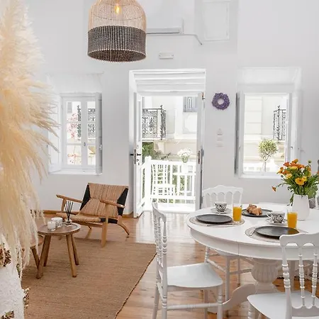 Mykonos Be Chic Luxury Mansion *