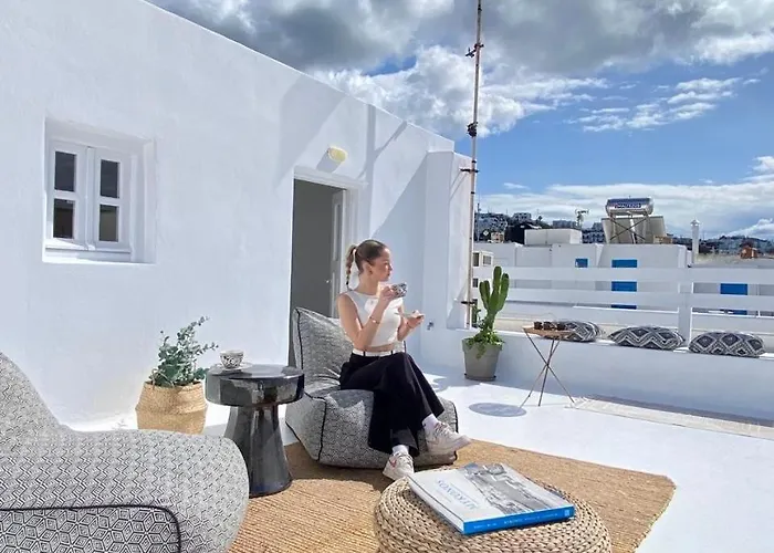 Mykonos Be Chic Luxury Mansion Villa